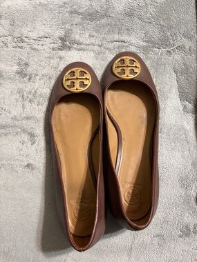 Tory Burch Brown Leather Logo Ballet Flats with Gold Medallion
